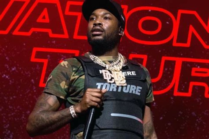 Meek Mill Name Drops Drake In Upcoming “What's Beef” Remix