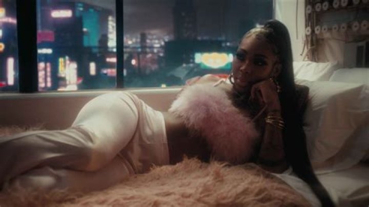 Summer Walker & Bryson Tiller Aren't "Playing Games" In New Video