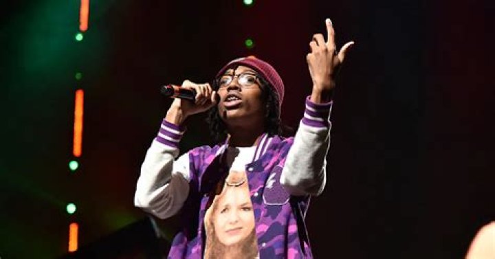 Lil Tecca Gets Rid Of His Braces, Cole Bennett Says It's The "End Of An Era"