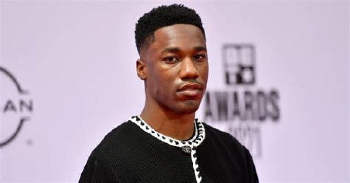 Giveon Fans Wildly React To Tour Dates Selling Out In Minutes