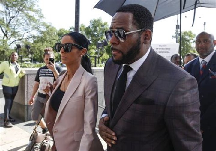 London On Da Track's Mom Testifies That R. Kelly Once Threatened Her