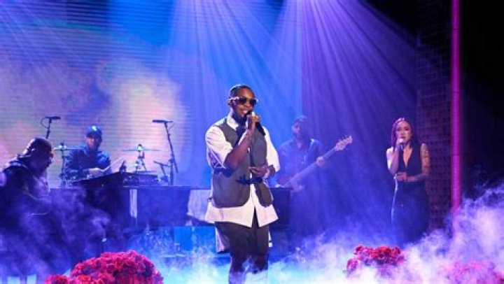 Toosii Delivers A Melancholic Banger On New Single "Lonely"