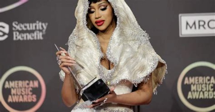 Cardi B Throwback Stripper Photos Go Viral On Twitter