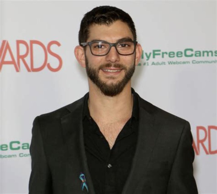 Pornstar Logan Long Reported Dead At 34 After Amassing 1,000+ Adult Film Credits