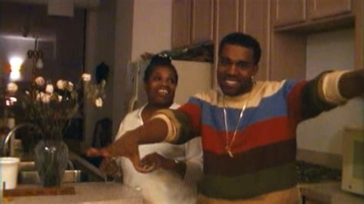 Kanye West Sings "Hey Mama" To His Mother
