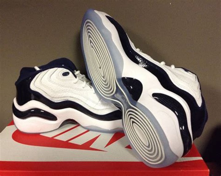 Nike Is Releasing Penny Hardaway's "Olympic" Nike Zoom Flight '96