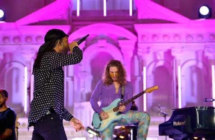 PartyNextDoor Releases Surprise New EP "Colours 2"