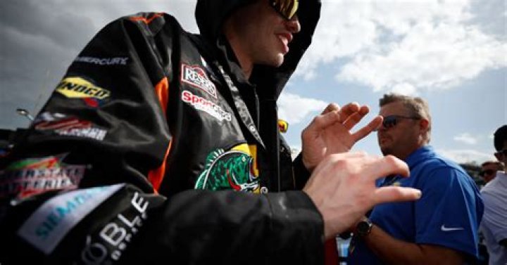 Pete Davidson Addresses Dick Size Rumors In Bupkis Promo