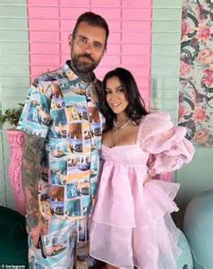 Lena The Plug Calls Out Double Standards, Says Husband Is Not A "Simp"