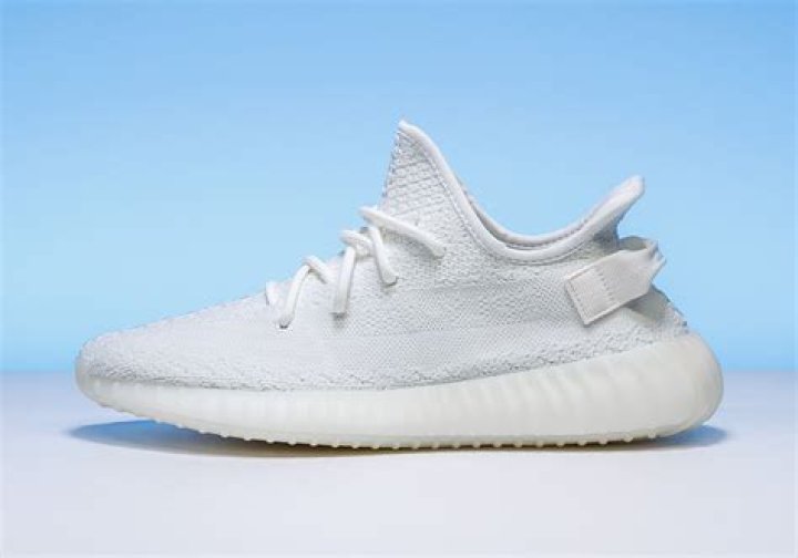 Footaction, Foot Locker Announce “Cream White” Yeezy Boost 350 V2 Release Locations