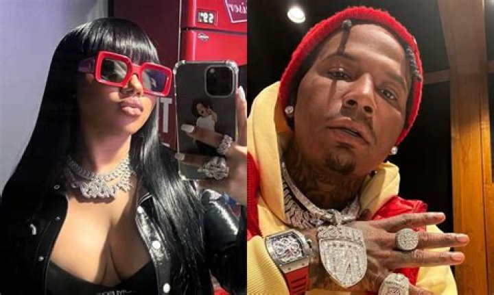 Moneybagg Yo Gifts Ari Fletcher A Pink, Heart-Shaped Diamond Ring