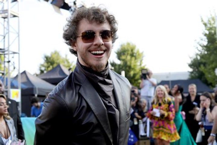 Jack Harlow Takes His Mom To Meet Beyonce During "Renaissance Tour" Stop