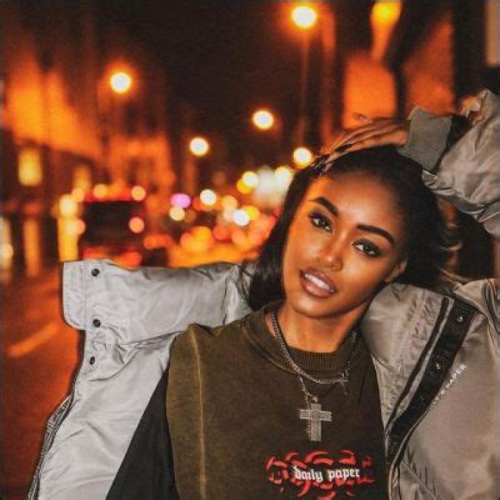 
7 Interesting Fact About The Nine Times Grammy-Nominated Artist SZA 