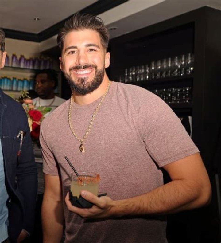 NICKMERCS Net Worth 2023: What Is The Streamer Worth?