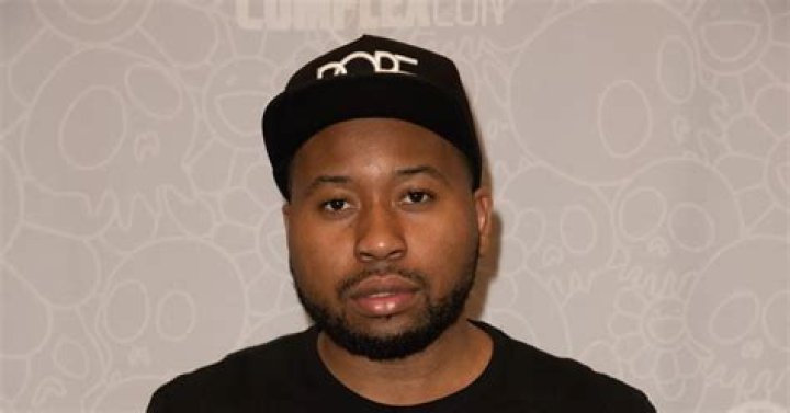 DJ Akademiks Sparks Outrage After Fat-Shaming SZA In Unhinged Rant