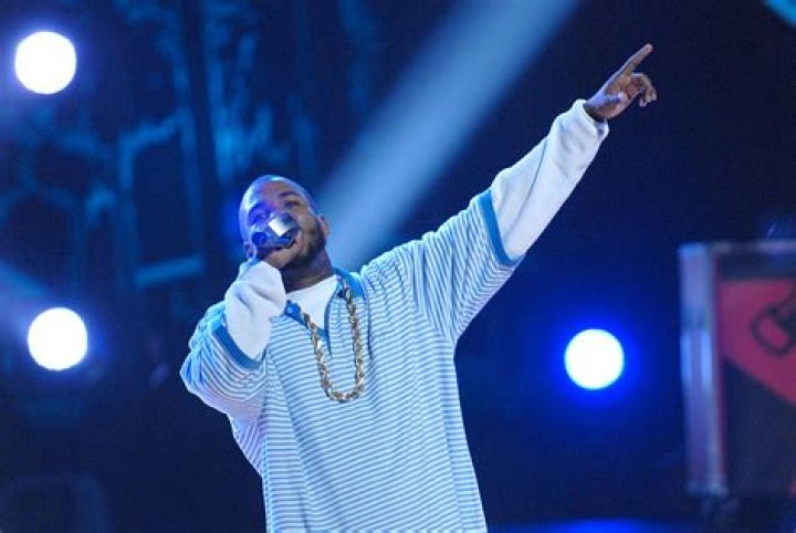 The Game Throws Back Fan's Bra On Stage: "I Don't Be Doing No Tricking!"