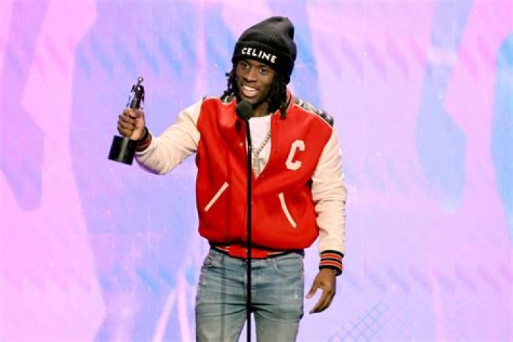 Kai Cenat Addresses Logan Paul For Dissing JiDion