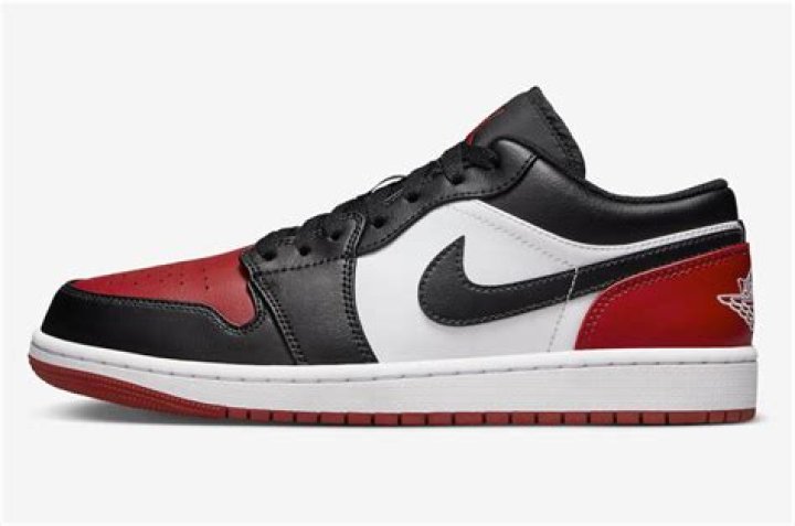 Air Jordan 1 Low “Bred Toe” Official Photos