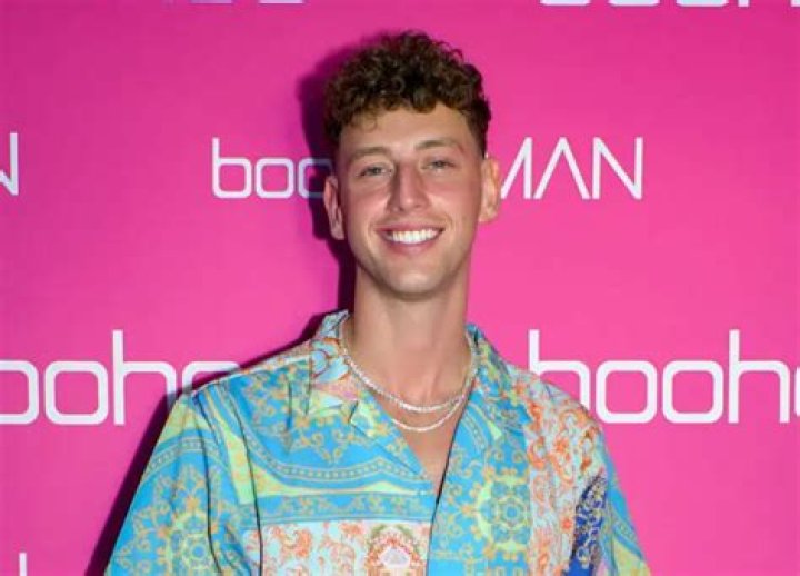 Joey Joy Net Worth 2023: What Is The "Too Hot To Handle" Star Worth?