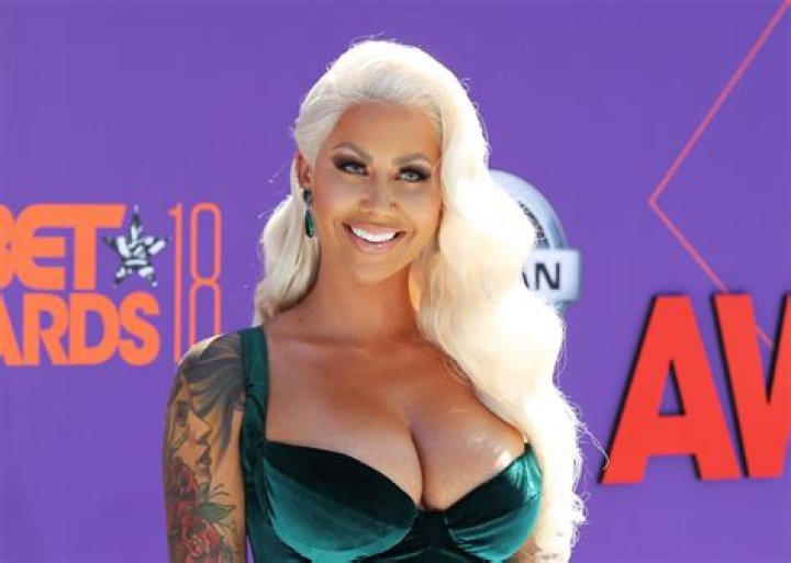 Amber Rose Parents: Who Are The Model's Mother And Father?