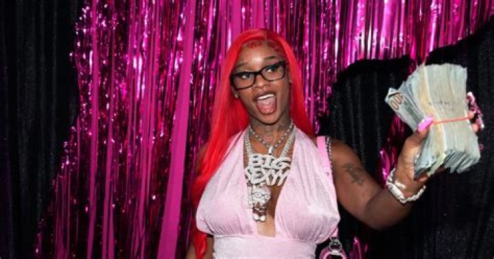 Sexyy Red Twerks To Kevin Gates Collab "Yonce Freestyle"