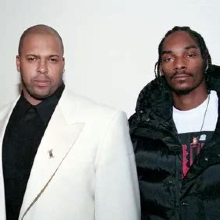 Suge Knight Walks Back On Tupac Tweet, Claims His Account Was Hacked