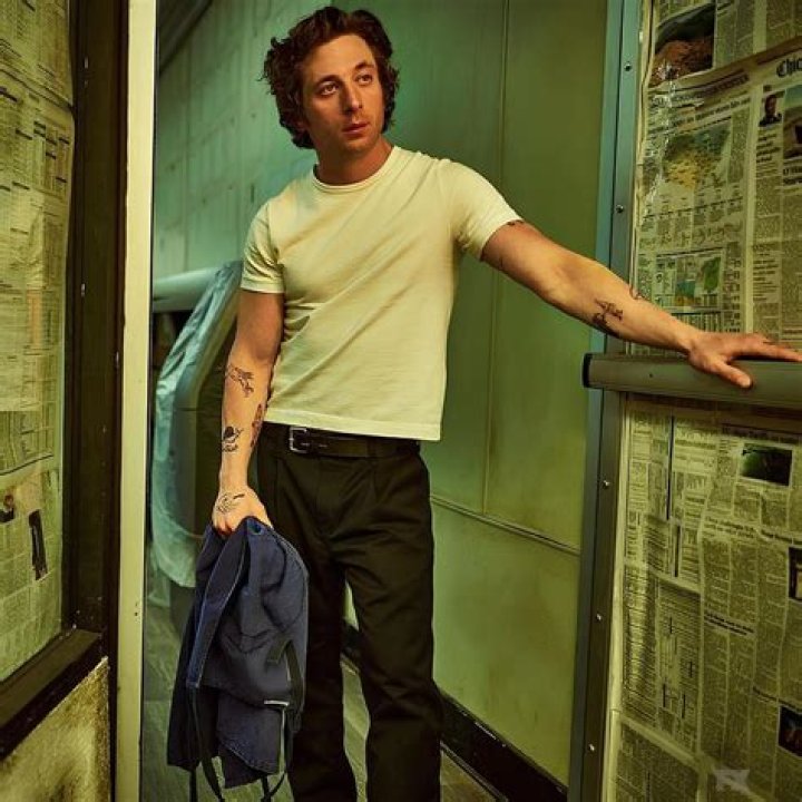 Jeremy Allen White Net Worth 2024: What Is “The Bear” Star Worth?