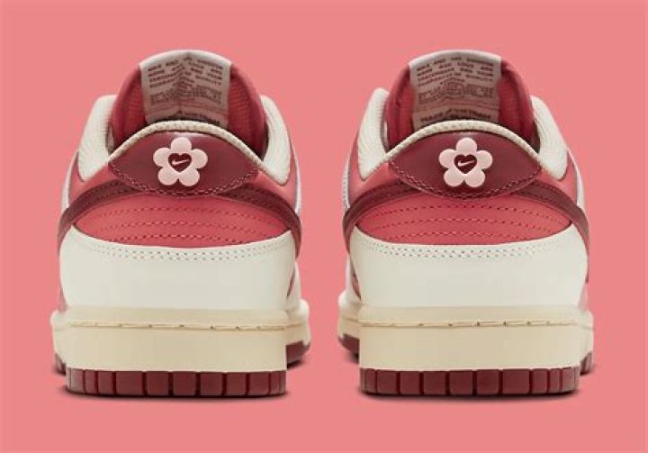 Nike Dunk Low "Valentine's Day" Gets An Update For 2024: Photos