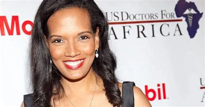 Shari Headley Net Worth 2024: What Is The "Coming To America" Icon Worth?