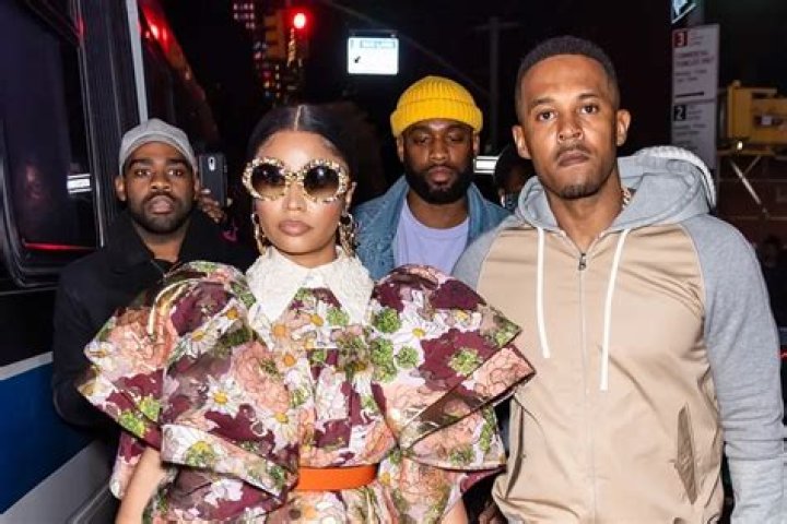 Nicki Minaj’s Son Papa Bear Adorably Pets Penguin During Aquarium Outing: Watch