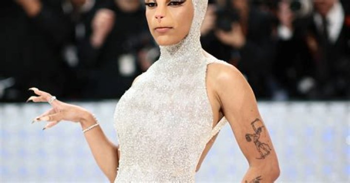 Doja Cat Flaunts Her Curves In Sultry Photoshoot And Has Fans Thirsting After Her