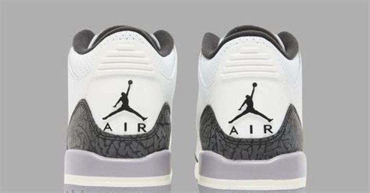 Air Jordan 3 “Cement Grey” Gets Retailer Photos