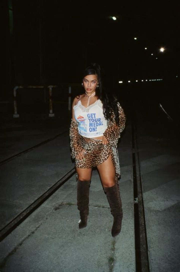 Jorja Smith Drops Off New Single "February 3rd" Ahead Of Debut Album