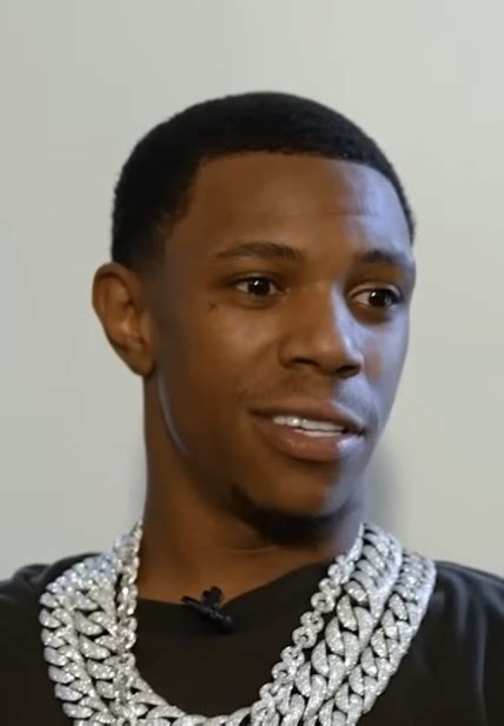 A Boogie wit da Hoodie (Rapper) - Age, Birthday, Bio, Facts, Family, Net Worth, Height & More