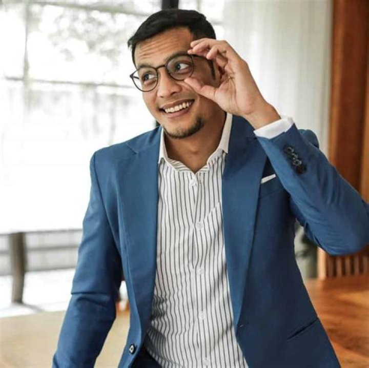 Aaron Atayde Biography, Age, Height, Wife, Net Worth, Family