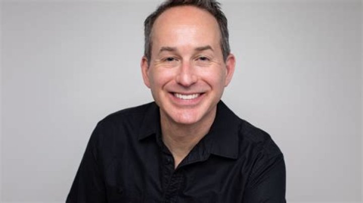 Aaron Cain (Tattoo Artist) - Age, Birthday, Bio, Facts, Family, Net Worth, Height & More