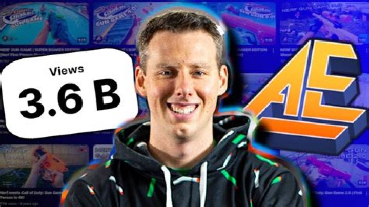 Aaron Esser Biography | Age, Wiki, Net worth, Bio, Height, Girlfriend|