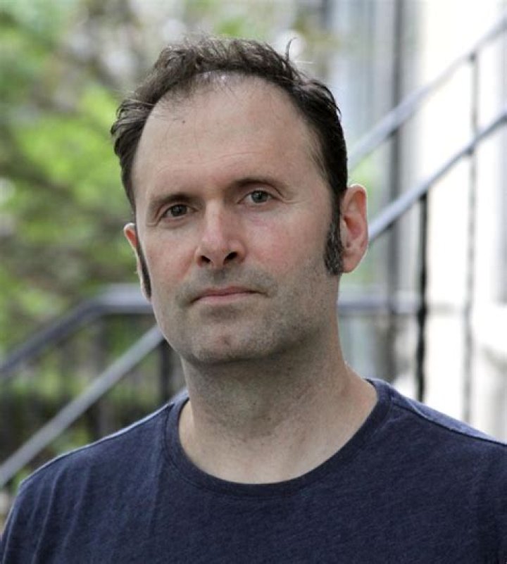 Aaron Matthews (YouTube Star) - Age, Birthday, Bio, Facts, Family, Net Worth, Height & More