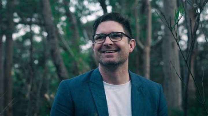 Aaron Scully Age | Wiki, Net worth, Bio, Height, Girlfriend?