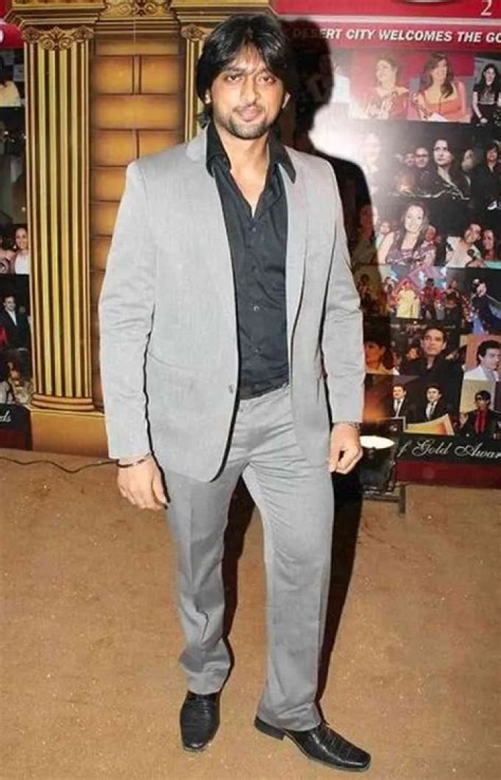 Abhaas Mehta Height, Weight, Net Worth, Age, Birthday, Wikipedia, Who, Instagram, Biography