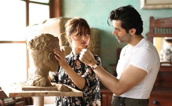 
Actor Sajal Aly and Shehreyar Munawar’s sizzling photo shoot 