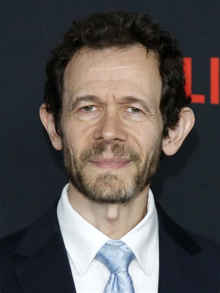 Adam Godley biografía, edad, altura, esposo, net worth, familia