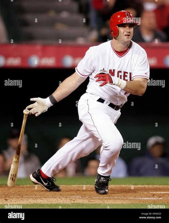 Adam Kennedy (Baseball Player) - Age, Birthday, Bio, Facts, Family, Net Worth, Height & More