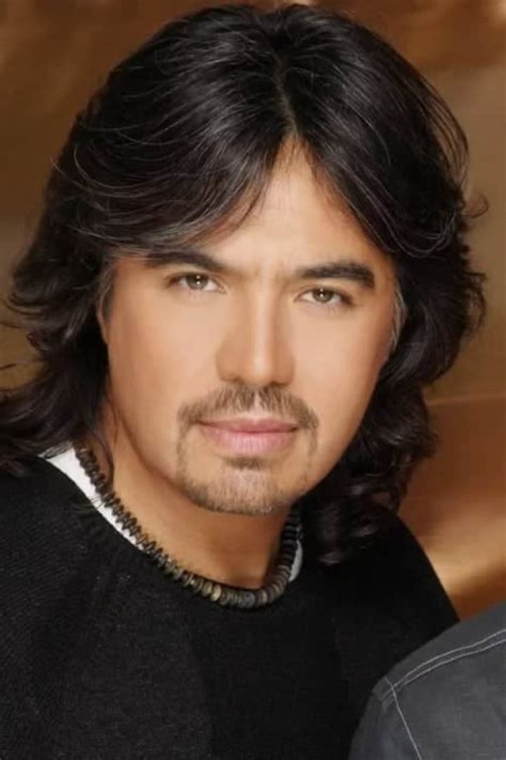 Adolfo Ángel (World Music Singer) - Age, Birthday, Bio, Facts, Family, Net Worth, Height & More