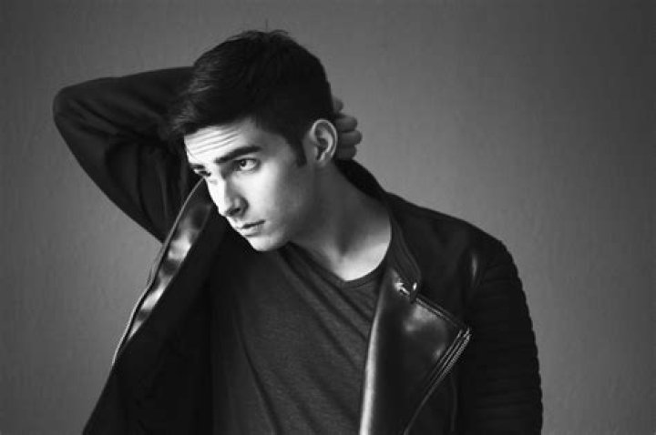 Adrián García (actor) Biography, Age, Height, Wife, Net Worth and Family