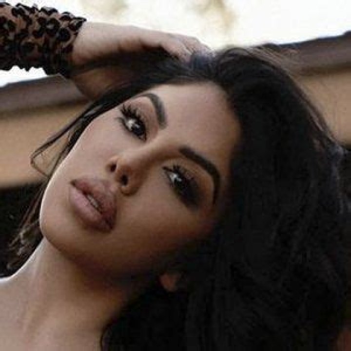 Adrianne Nicole (Instagram Star) - Age, Birthday, Bio, Facts, Family, Net Worth, Height & More