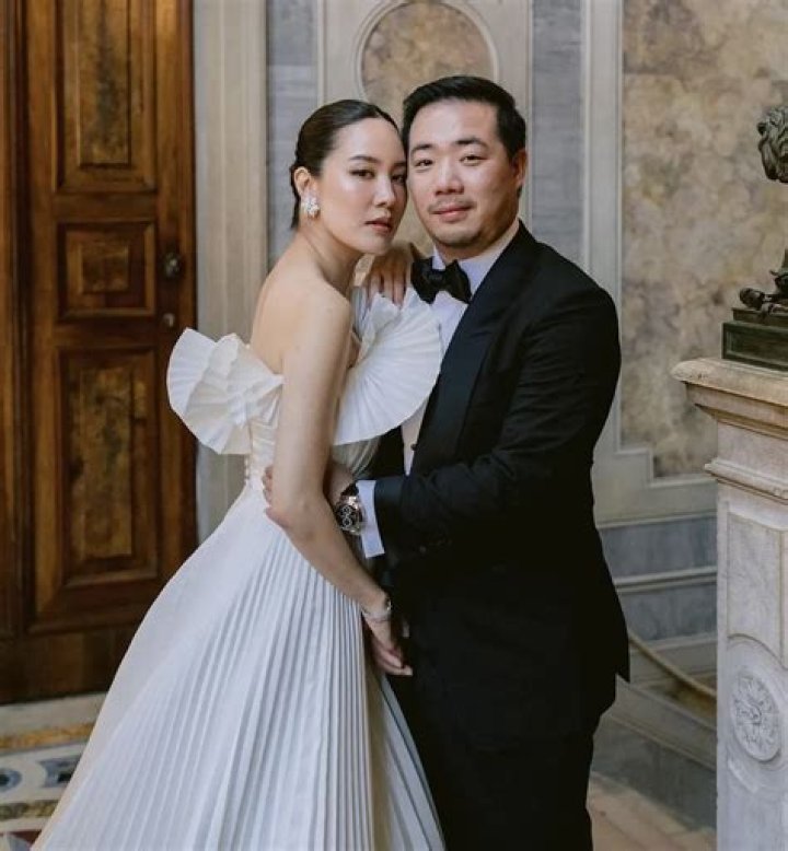 
Aiyawatt Srivaddhanaprabha Net Worth, Age, Birthday, Wikipedia, Who, Nationality, Biography 