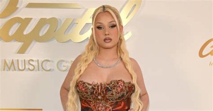 Alabama Barker Slams Trolls Who Criticized Her Weight Gain in Paparazzi Photos: ‘Let Me Eat You Up’