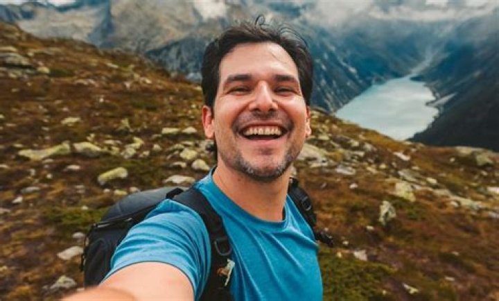 Astrology Birth Chart of Alan Estrada (Stage Actor) 2024