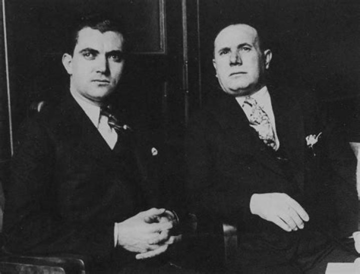 Albert Anselmi Biography, Age, Height, Wife, Net Worth, Family